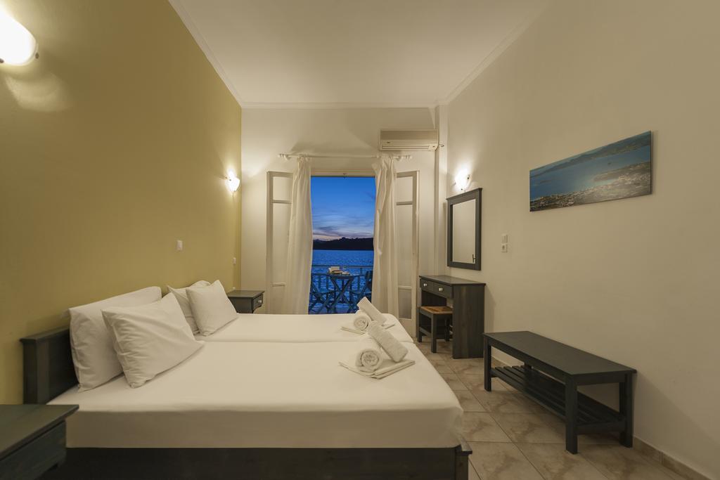 Angeliki Seaside Hotel Alikí المظهر الخارجي الصورة